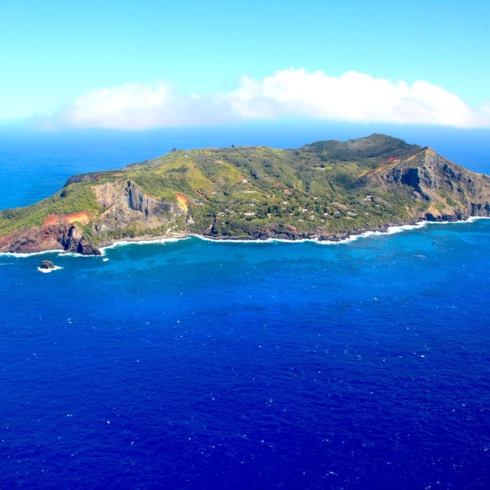 Travel to Pitcairn Island – Freighter Cruise from the Gambier Islands by Far & Away