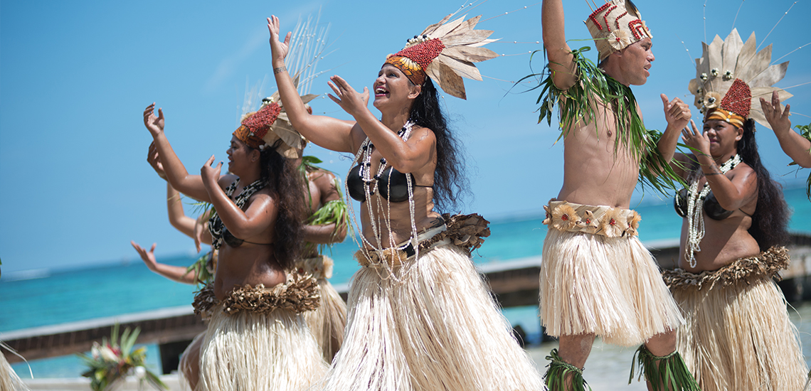 https://tahititourisme.travel/wp-content/uploads/2019/08/5-Hilton-Moorea-Cover-E-1140550.jpg