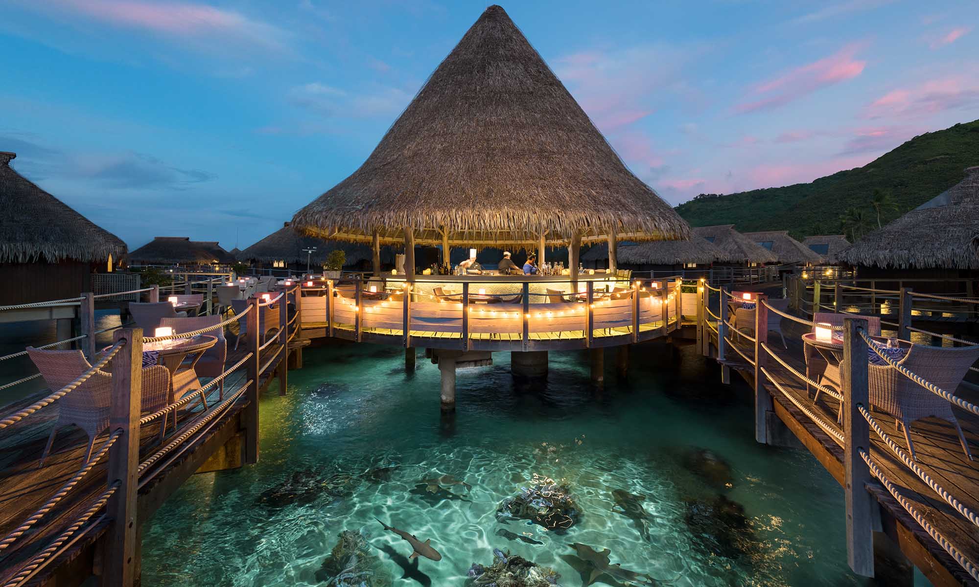 https://tahititourisme.travel/wp-content/uploads/2023/04/Hilton-Moorea-Toatea-Crepes-Bar-2000x1200_29576.jpg