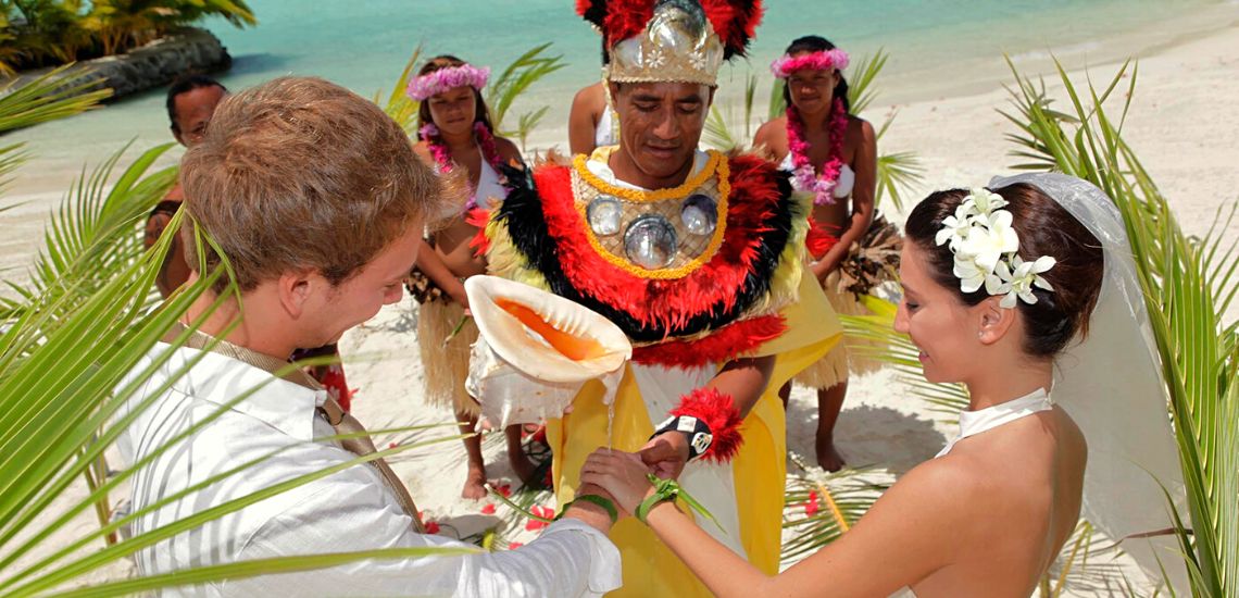 https://tahititourisme.travel/wp-content/uploads/2023/04/Hotel-Le-Bora-Bora-by-Pearl-Resorts-4-10.jpg