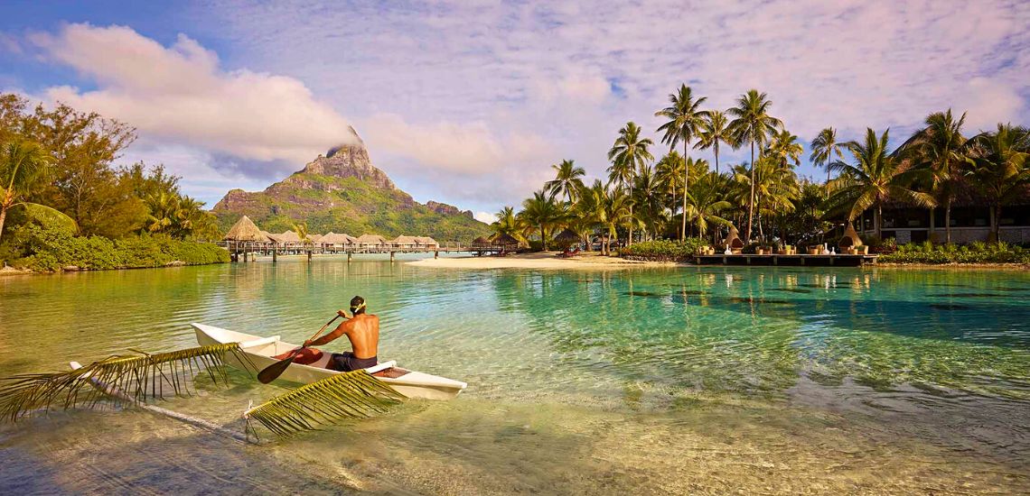 https://tahititourisme.travel/wp-content/uploads/2023/04/Sejour-Luxe-Polynesie-–-Hotel-Intercontinental-Bora-Bora-Resort-Thalasso-Spa-5-3.jpg