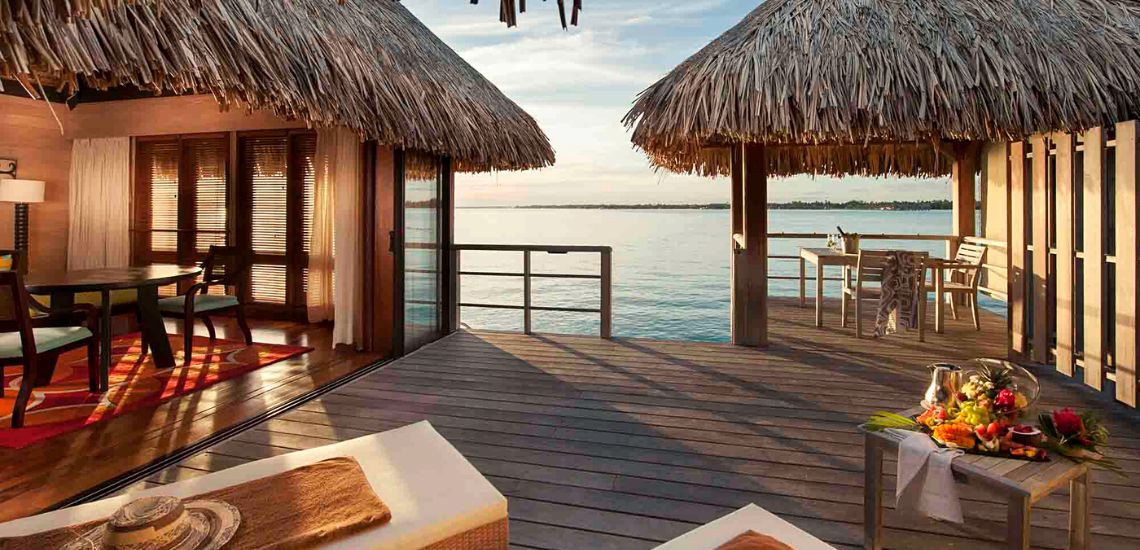 https://tahititourisme.travel/wp-content/uploads/2023/04/Sejour-Luxe-Polynesie-–-The-St.-Regis-Bora-Bora-Resort-5-2.jpg