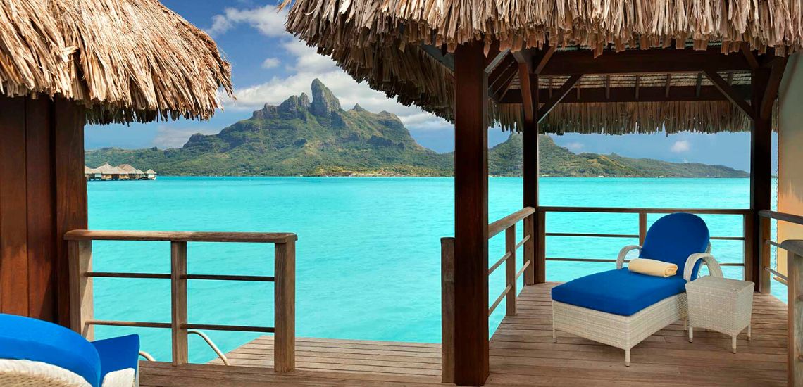 https://tahititourisme.travel/wp-content/uploads/2023/04/Sejour-Luxe-Polynesie-–-The-St.-Regis-Bora-Bora-Resort-5-3.jpg